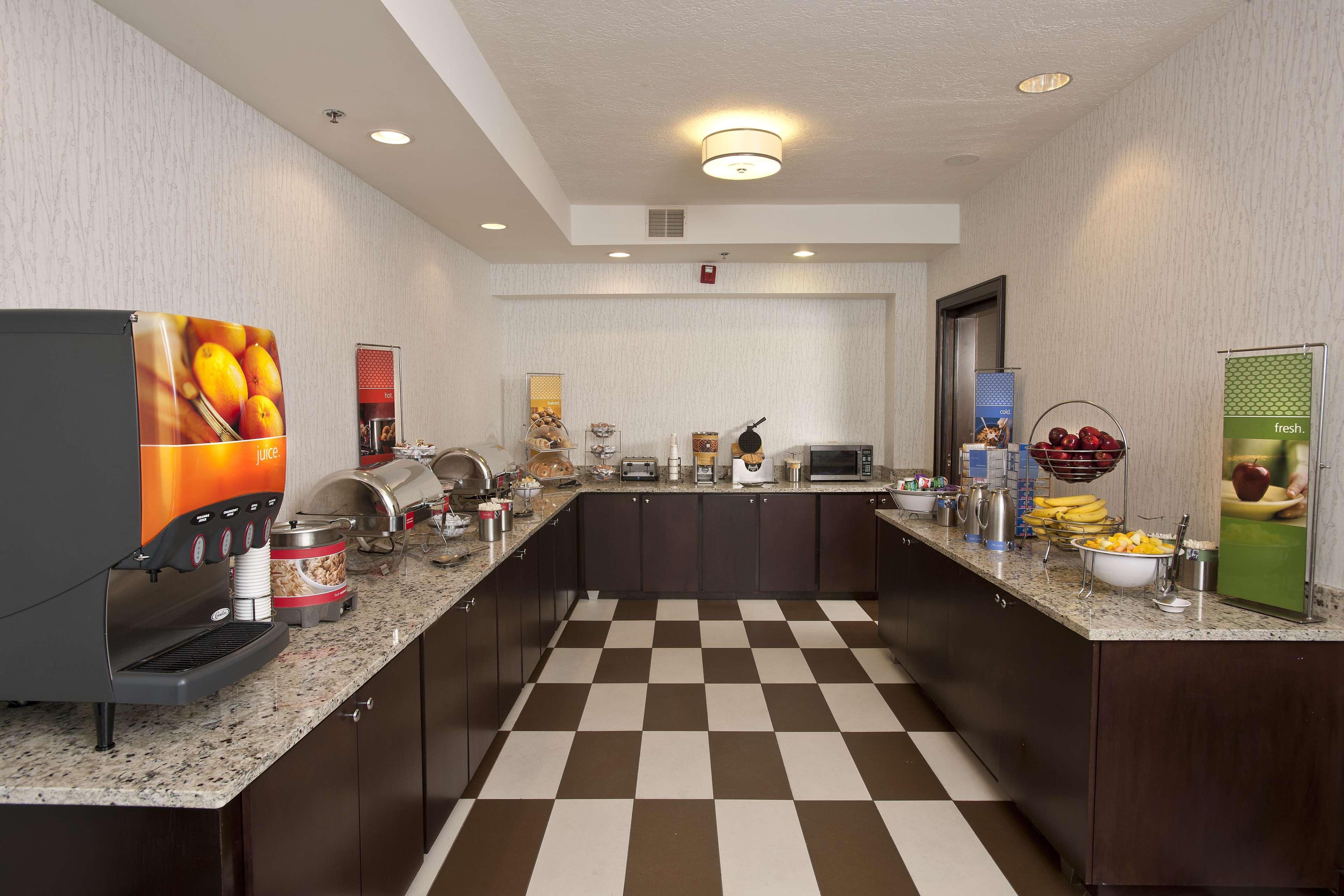 Hampton Inn By Hilton Concord/Bow Eksteriør bilde
